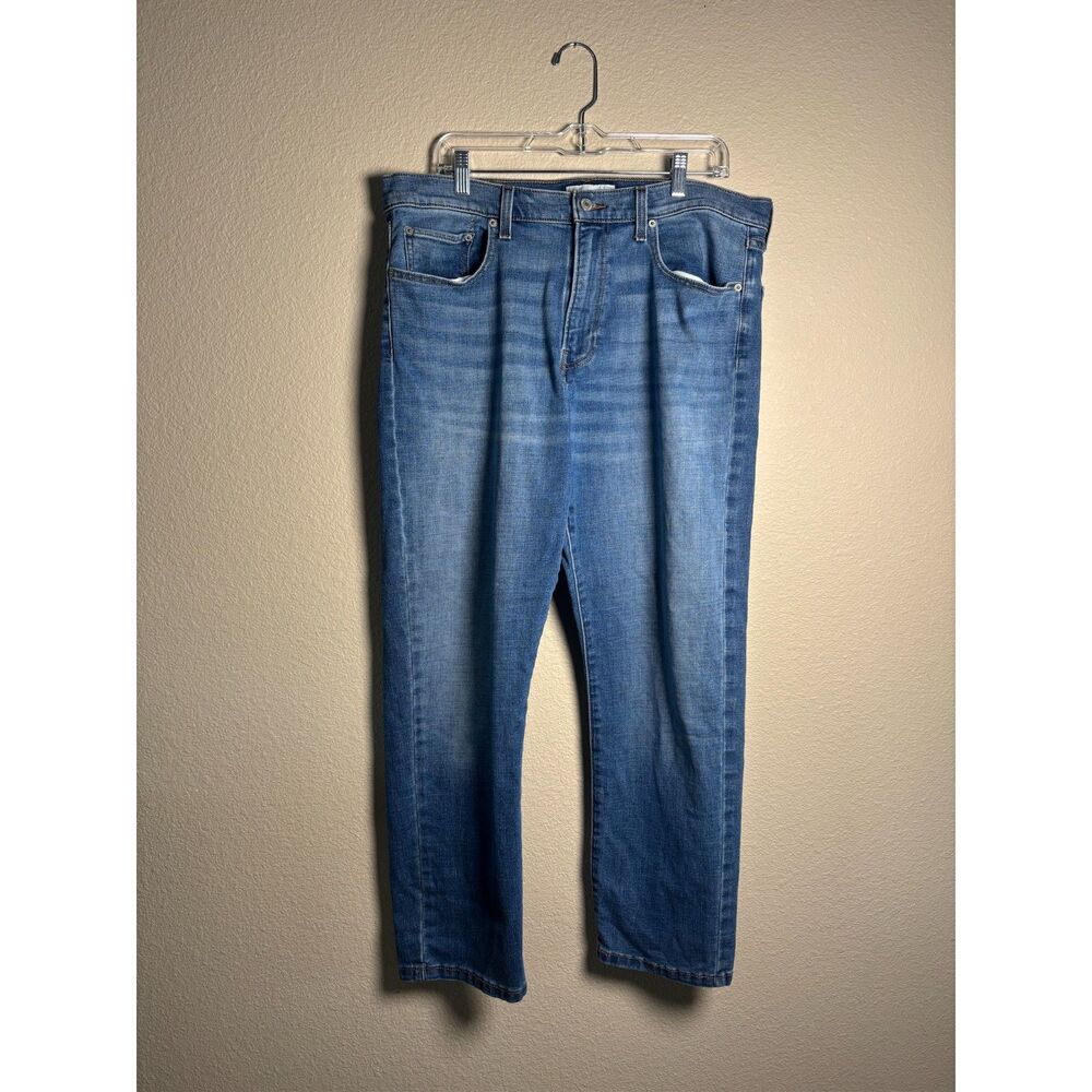 Lucky Brand Women's Blue Denim Jeans Size 36W Straight Leg Mid Rise